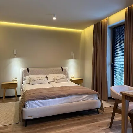 Aparthotel Travy *