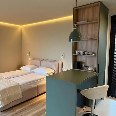 Aparthotel Travy *